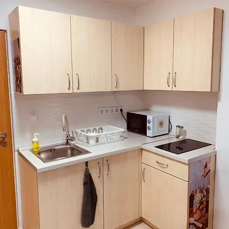 Sinus Apartman דירה