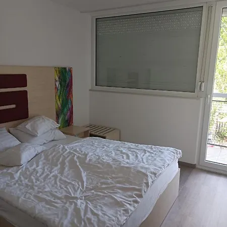 Sinus Apartman