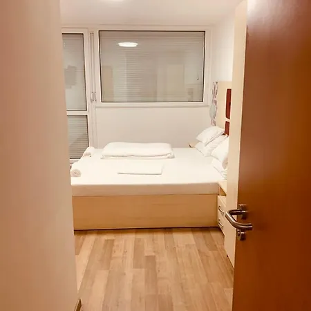דירה Sinus Apartman