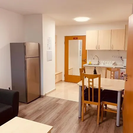 Sinus Apartman דירה